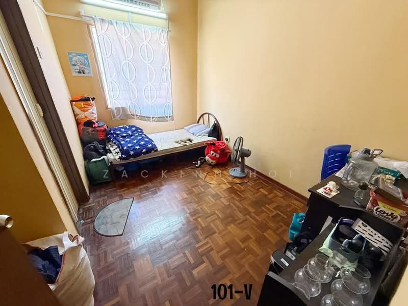 2-storey Terraced House for Sale in Seksyen 32, Kemuning Green Ville (Shah Alam) - Zackinn Hoi - Bedroom - PropertyGuru.com.my