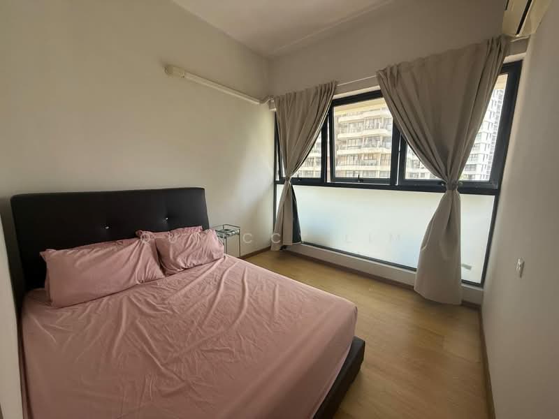 Kondominium untuk Disewa di Bay Point @ Country Garden Danga Bay - Quinccy Lim - Bedroom - PropertyGuru.com.my