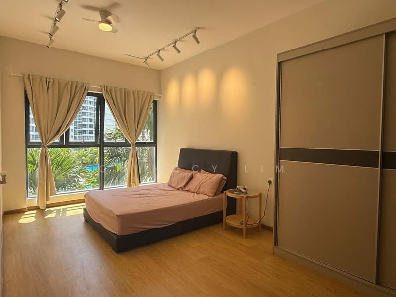 Kondominium untuk Disewa di Bay Point @ Country Garden Danga Bay - Quinccy Lim - Bedroom - PropertyGuru.com.my