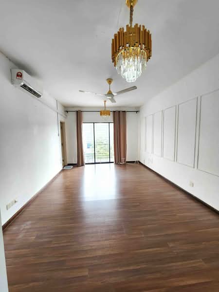 Rumah Teres 3 Tingkat untuk Dijual di Lake Fields (Sungai Besi) - Suki Tan - Living Room - PropertyGuru.com.my
