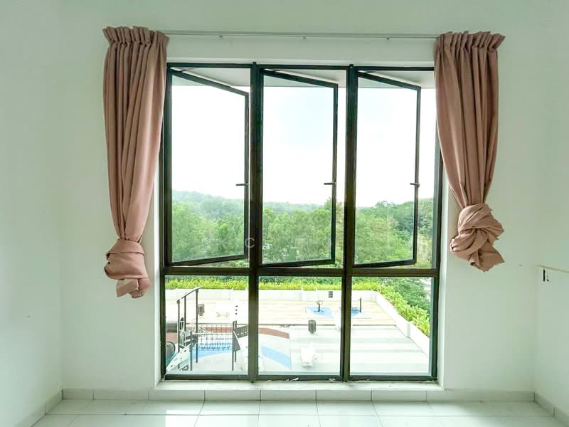 Pangsapuri untuk Dijual di Akasia Residence - KC Ng - View - PropertyGuru.com.my