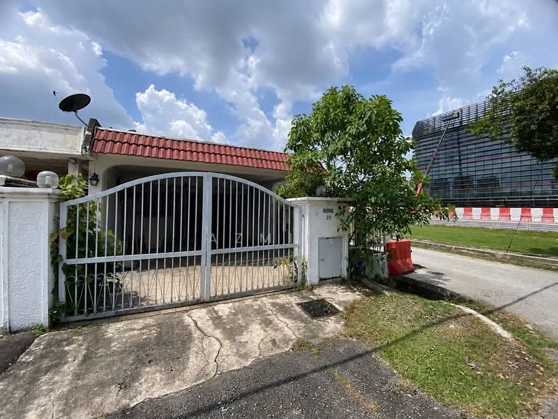 1-storey Terraced House for Sale in Seksyen 51a (Petaling Jaya) - Azmi . - Exterior - PropertyGuru.com.my