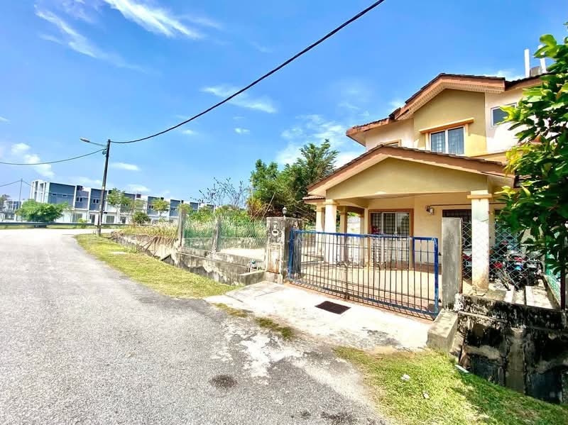 Rumah Teres 2 Tingkat untuk Dijual di Bandar Tasik Puteri (Rawang) - Wan Azlan Ahmad - PropertyGuru.com.my
