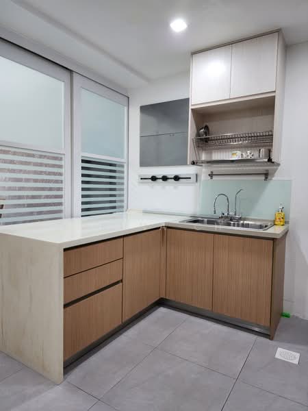 Condominium for Rent at Villa Orkid - Karuna Chi - Kitchen - PropertyGuru.com.my