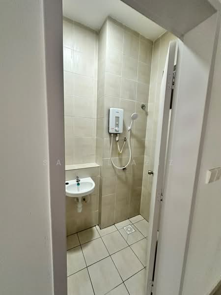 Kondominium untuk Disewa di Residensi Begonia - Saiful Aziz - Bathroom - PropertyGuru.com.my