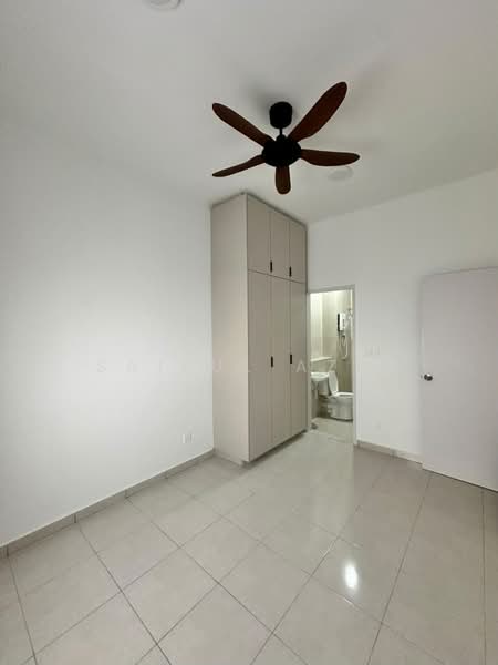 Kondominium untuk Disewa di Residensi Begonia - Saiful Aziz - Bedroom - PropertyGuru.com.my