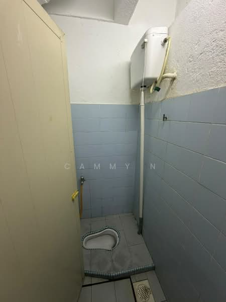 Rumah Teres 2 Tingkat untuk Disewa di Bandar Menjalara (Kuala Lumpur) - Cammy N - Bathroom - PropertyGuru.com.my