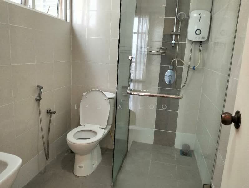 Servis Apartment untuk Disewa di Subang Olives Residence - Lydia Loo - Bathroom - PropertyGuru.com.my