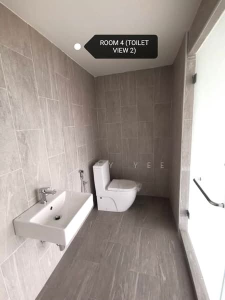 Kondominium untuk Dijual di 28 Residence @ Beverly Heights - Terry Yee - Bathroom - PropertyGuru.com.my