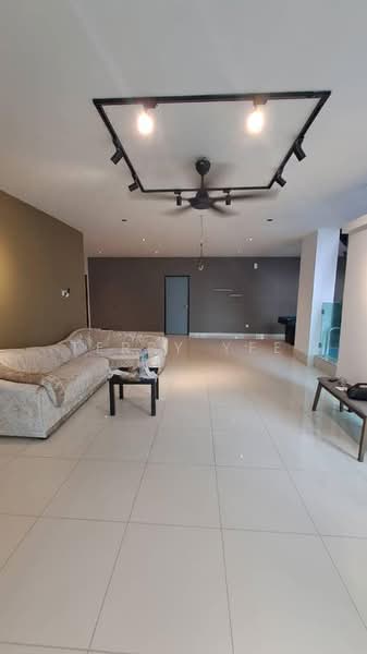 Kondominium untuk Dijual di 28 Residence @ Beverly Heights - Terry Yee - Living Room - PropertyGuru.com.my