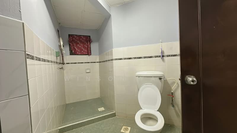Apartment for Rent at Seri Mutiara Apartment - Winson Yap - Bathroom - PropertyGuru.com.my