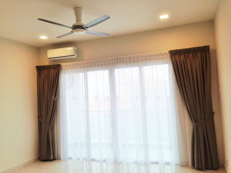 Service Residence for Sale at i-Zen @ Kiara 1 - Vincent Yeoh - Balcony - PropertyGuru.com.my