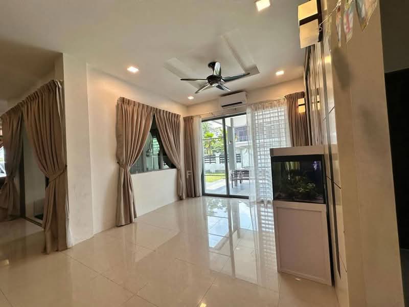 Semi-Detached House for Sale in Ipoh (Perak) - Jeff Tan - Living Room - PropertyGuru.com.my