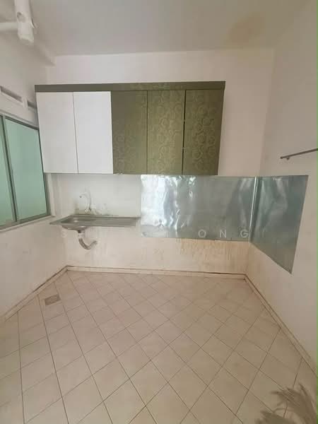 Apartment for Sale at Sri Awana Townhouse - Sharon Ong - Kitchen - PropertyGuru.com.my