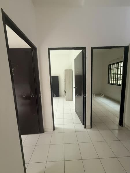 Flat for Sale at Taman Pulai Utama - Daniel Yong - Interior - PropertyGuru.com.my