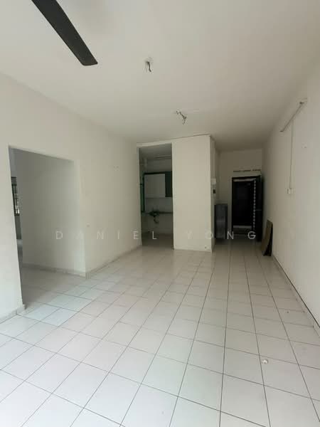 Flat for Sale at Taman Pulai Utama - Daniel Yong - Interior - PropertyGuru.com.my