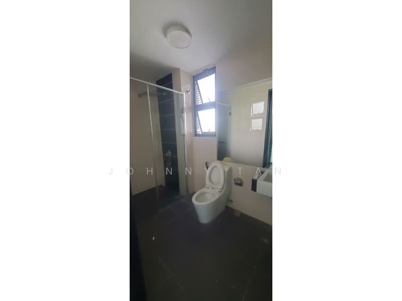 Rumah Berkembar untuk Dijual di Shah Alam (Selangor) - Johnny Tan - Bathroom - PropertyGuru.com.my