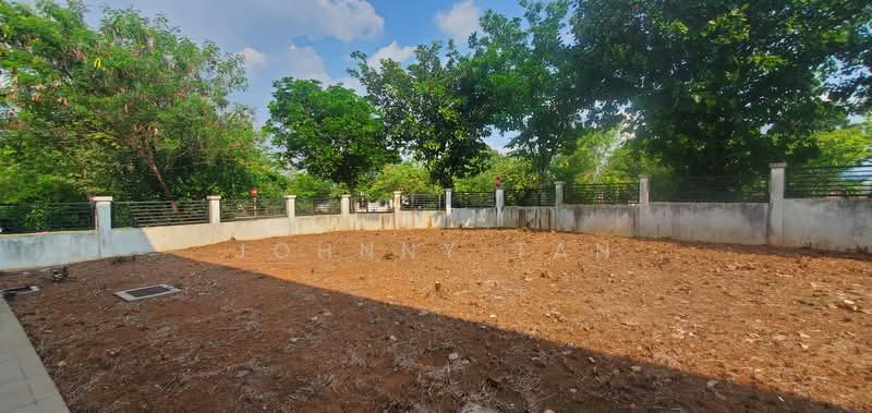 Rumah Berkembar untuk Dijual di Shah Alam (Selangor) - Johnny Tan - Exterior - PropertyGuru.com.my