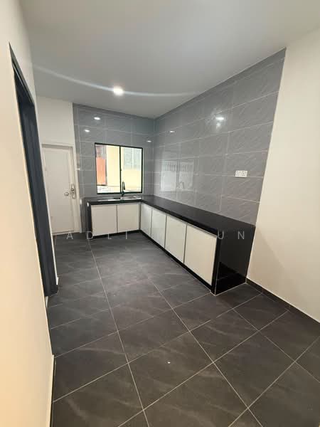 Rumah Teres 1 Tingkat untuk Dijual di Taman Ehsan Jaya (Ulu Tiram) - Adli Harun - PropertyGuru.com.my