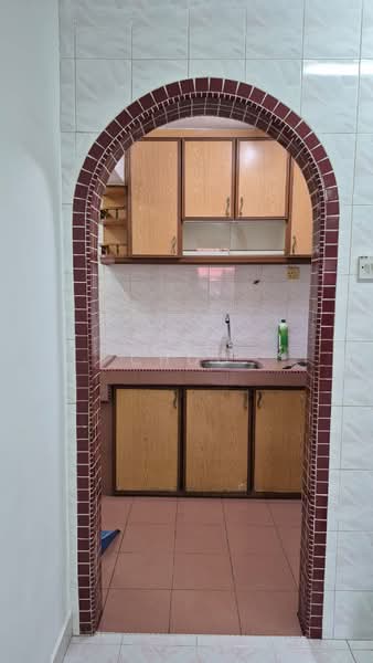 Flat for Rent at Taman Sri Sentosa - Chris Choo - Kitchen - PropertyGuru.com.my