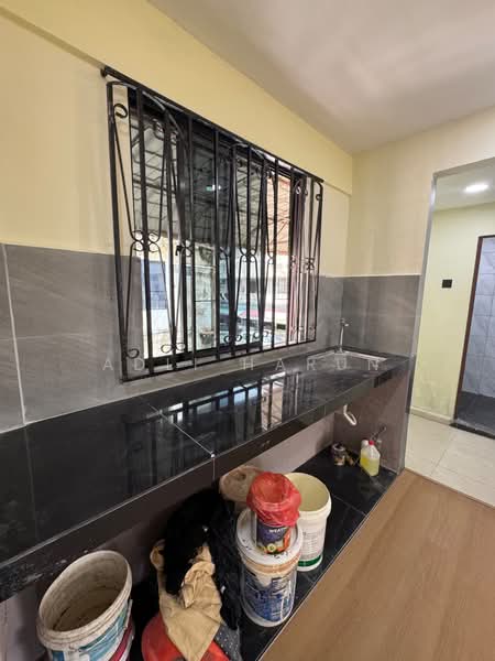 Rumah Flat untuk Dijual di Flat Taman Ungku Tun Aminah - Adli Harun - PropertyGuru.com.my