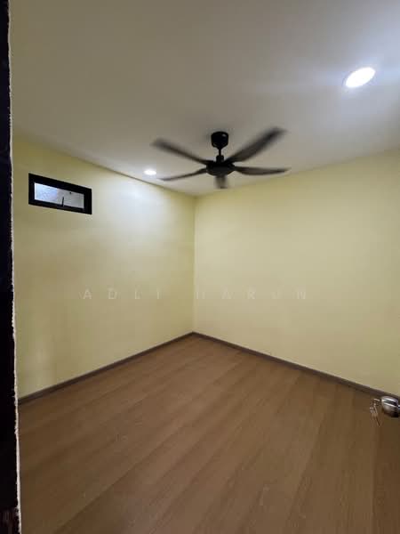 Rumah Flat untuk Dijual di Flat Taman Ungku Tun Aminah - Adli Harun - PropertyGuru.com.my