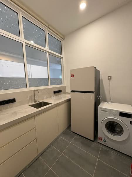 Kondominium untuk Disewa di Codrington Residence - Joanne Liw - Kitchen - PropertyGuru.com.my