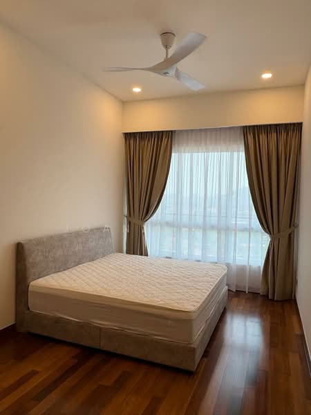 Kondominium untuk Disewa di Codrington Residence - Joanne Liw - Bedroom - PropertyGuru.com.my