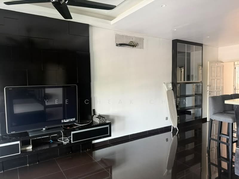 Servis Apartment untuk Disewa di Subang Avenue - Yee Cheak Chen - Living Room - PropertyGuru.com.my