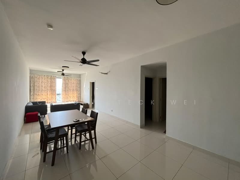 Service Residence for Sale at Sfera Residency - Choong Teck Wei - Living Room - PropertyGuru.com.my
