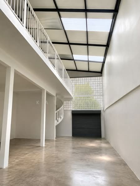 Shop for Rent in Petaling Jaya (Selangor) - Kat Chan - Interior - PropertyGuru.com.my