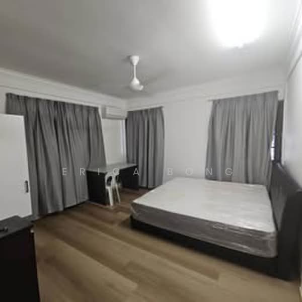 Semi-Detached House for Rent in Tabuan Laru (Kuching) - Erica Bong - Bedroom - PropertyGuru.com.my