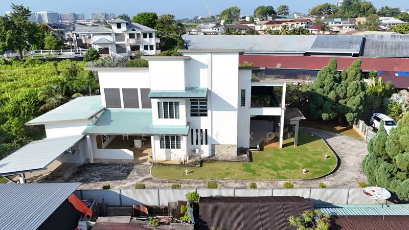 Bungalow for Sale in Kuching (Sarawak) - Sherene Kok - Exterior - PropertyGuru.com.my