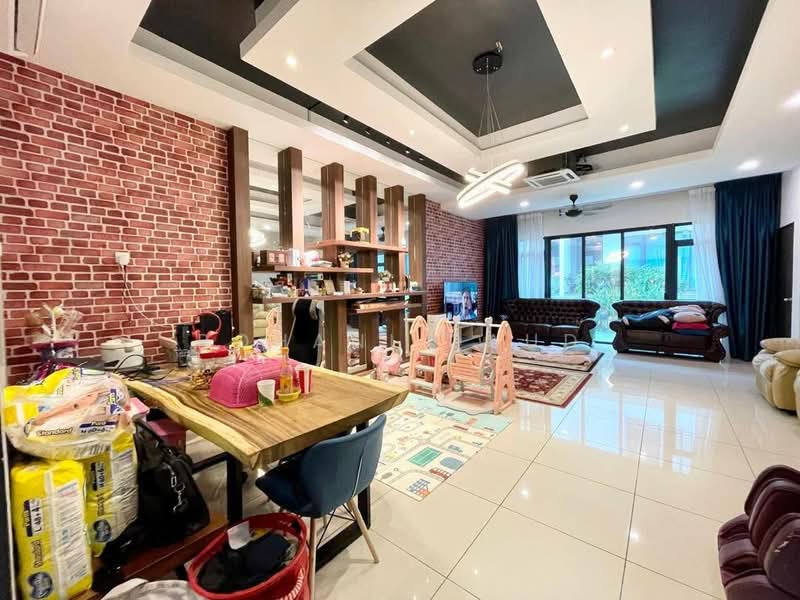 2-storey Terraced House for Rent in Semenyih (Selangor) - Rohani Daud - Living Room - PropertyGuru.com.my