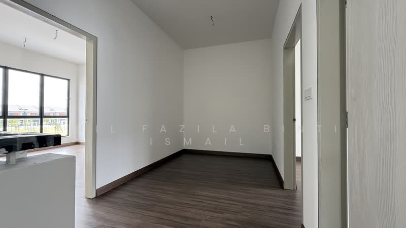 Terraced House for Sale in Klang (Selangor) - Anil Fazila Binti Ismail - Corridor - PropertyGuru.com.my