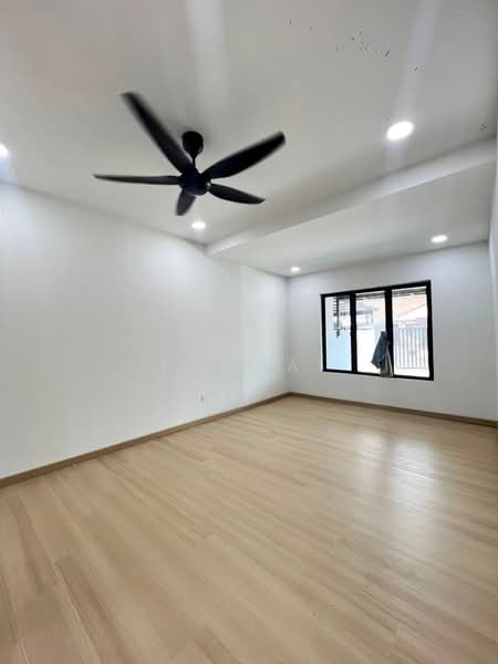 1-storey Terraced House for Sale in Taman Putri Kulai (Kulai) - CW KAI - PropertyGuru.com.my