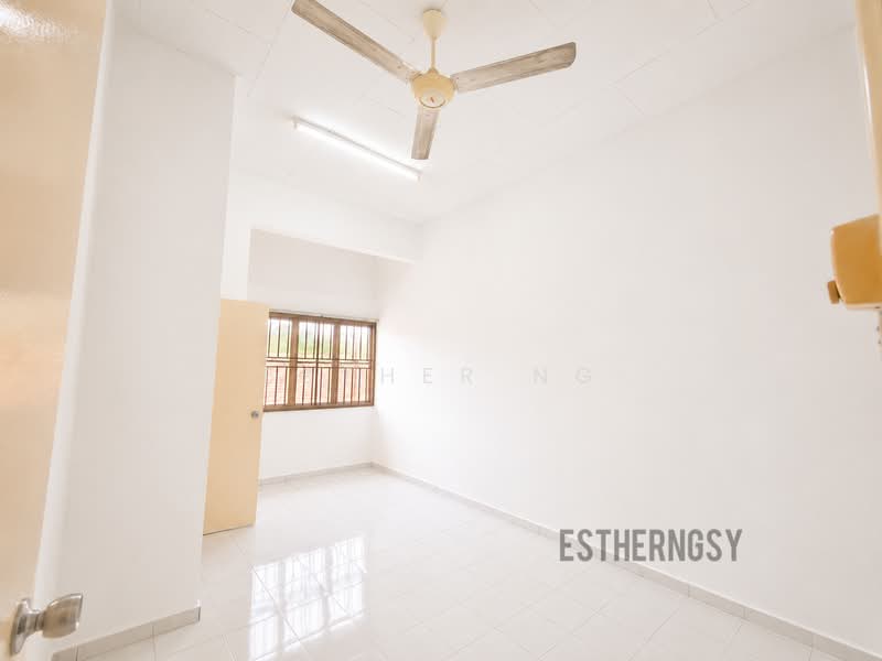 Rumah Teres 2 Tingkat untuk Dijual di Taman Sri Gadong (Klang) - Esther Ng - Interior - PropertyGuru.com.my