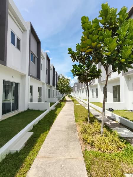 2-storey Terraced House for Rent in Bandar Tasik Puteri (Rawang) - Tris Jong - Exterior - PropertyGuru.com.my