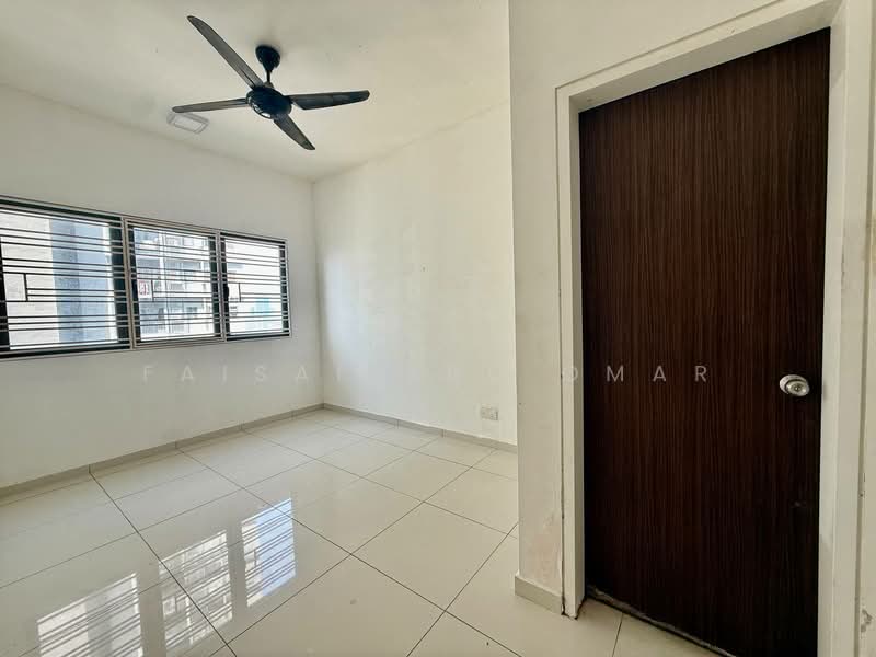 Service Residence for Sale at Seasons Garden Residences - Faisal Abu Omar - Interior - PropertyGuru.com.my