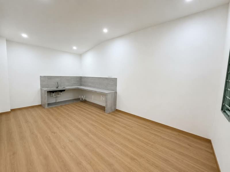Rumah Berkembar untuk Dijual di Taman Bunga Ros (Tebrau) - Win Lim - Kitchen - PropertyGuru.com.my