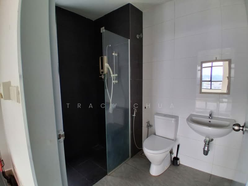 Service Residence for Rent at Paramount Utropolis - Tracy Chua - Bathroom - PropertyGuru.com.my