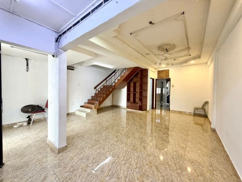 2-storey Terraced House for Sale in Saujana Utama (Selangor) - Farhan Rafael - Interior - PropertyGuru.com.my