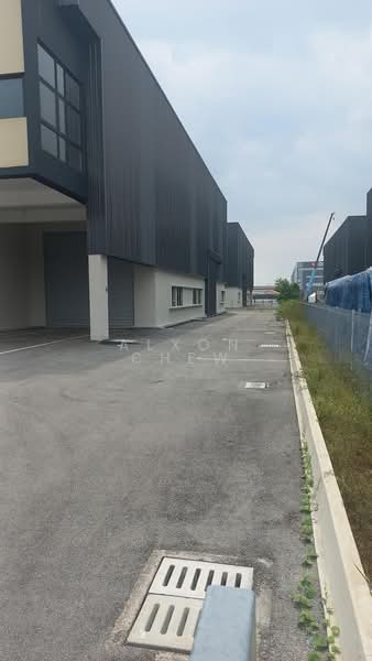 Kilang Terpisah untuk Disewa di Bukit Raja (Selangor) - Alxon Chew - Exterior - PropertyGuru.com.my