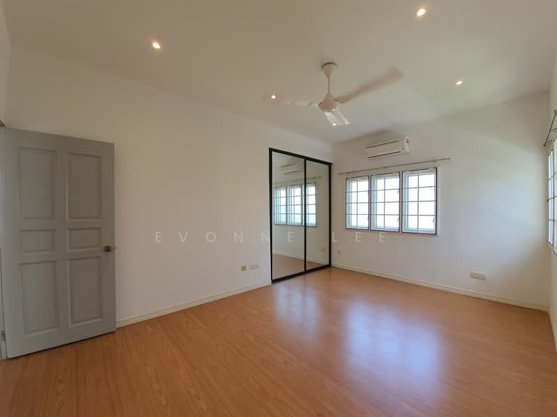Bungalow for Sale in Damansara Heights (Damansara Heights) - Evonne Lee - Bedroom - PropertyGuru.com.my