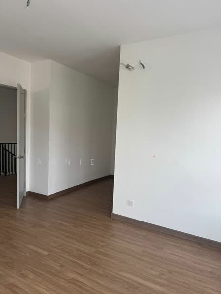Semi-Detached House for Sale in Cyber 10 (Cyberjaya) - Annie Chong - Interior - PropertyGuru.com.my
