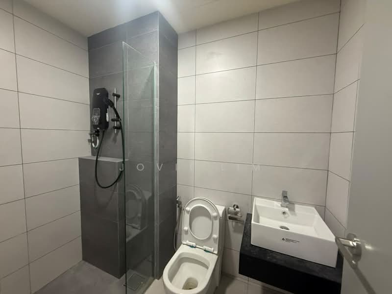 Servis Apartment untuk Disewa di The Era @ Duta North - Jovie Lim - Bathroom - PropertyGuru.com.my