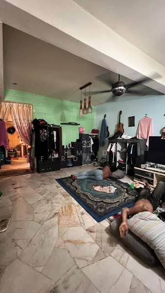 2-storey Terraced House for Sale in Kepong (Kuala Lumpur) - Ahmad Firdaus Mahmod - Living Room - PropertyGuru.com.my