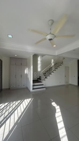 Rumah Teres 2 Tingkat untuk Disewa di Kemuning Utama (Shah Alam) - Joey Wong - Living Room - PropertyGuru.com.my