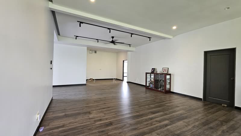 Rumah Banglo untuk Dijual di Saujana Impian (Kajang) - KF Kuan - Living Room - PropertyGuru.com.my