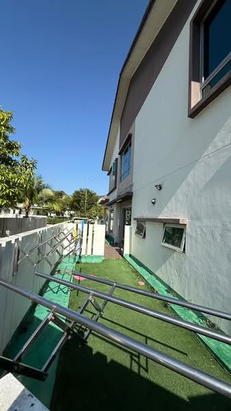 Rumah Teres untuk Dijual di Bandar Tropicana Aman (Telok Panglima Garang) - Henry Kooi Kuan Xiang - Exterior - PropertyGuru.com.my